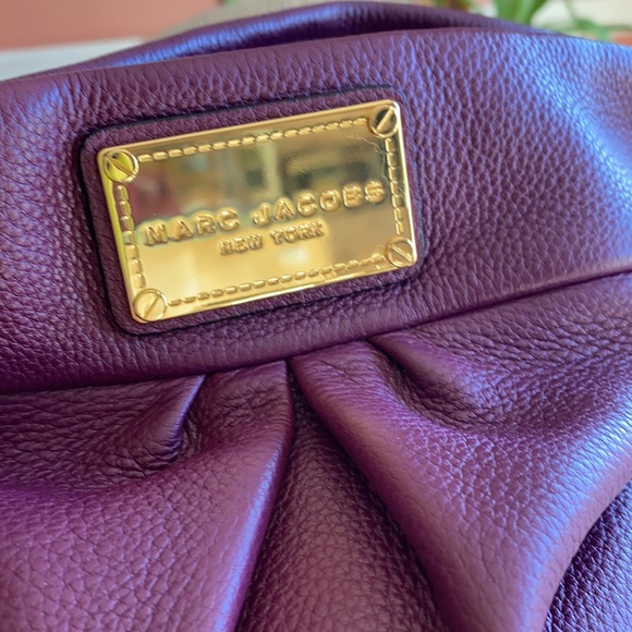 Marc Jacobs Handbag - Picture 4 of 8